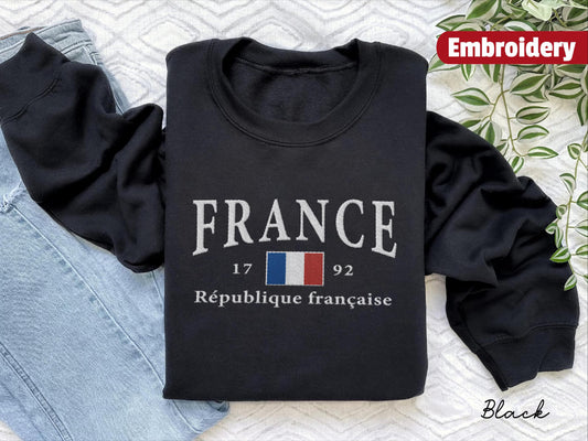 France Flag embroidered sweatshirt crewneck