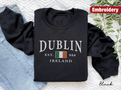Dublin embroidered sweatshirt crewneck
