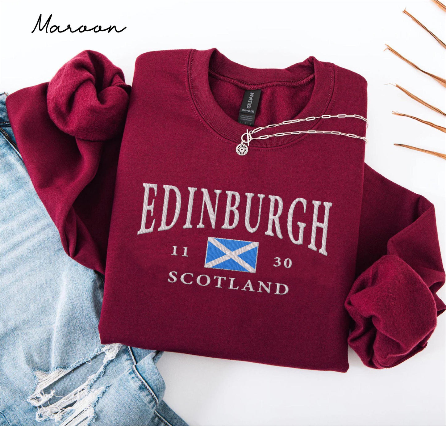 Edinburgh embroidered sweatshirt crewneck