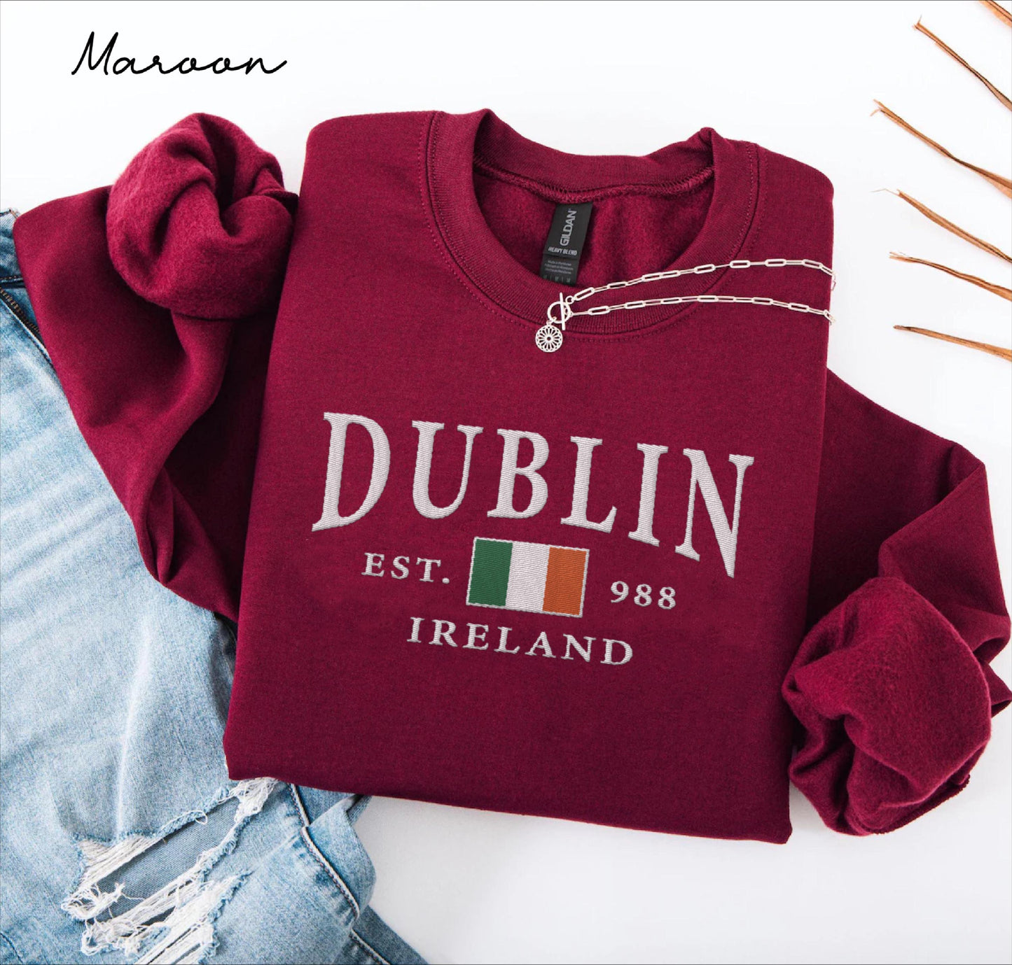 Dublin embroidered sweatshirt crewneck