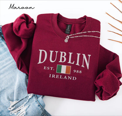 Dublin embroidered sweatshirt crewneck